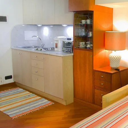 Elegante Monolocale Genova Apartamento Exterior foto